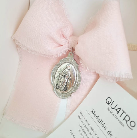 Medallón de Cuna Milagrosa Rosado