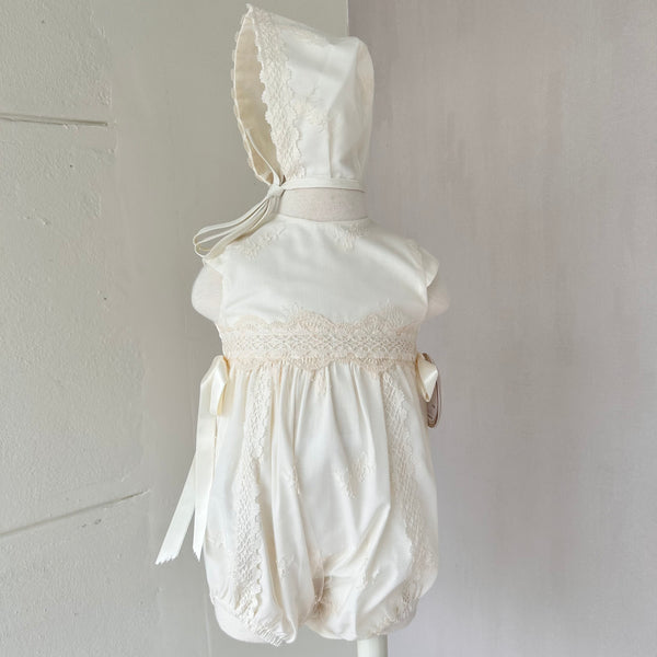 Pelele Blonda Capelina Beige