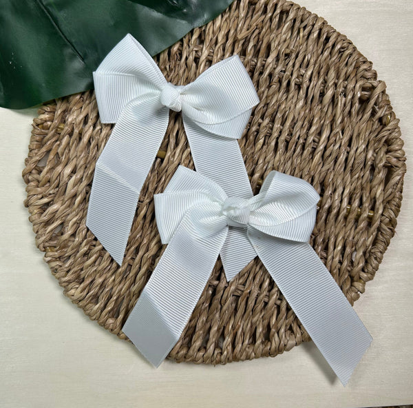 Par de Ganchos Lazos Básicos Medianos