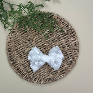 Gancho Blanco Encaje