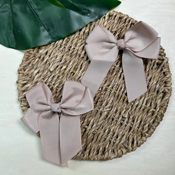 Par de Ganchos Lazos Básicos Medianos