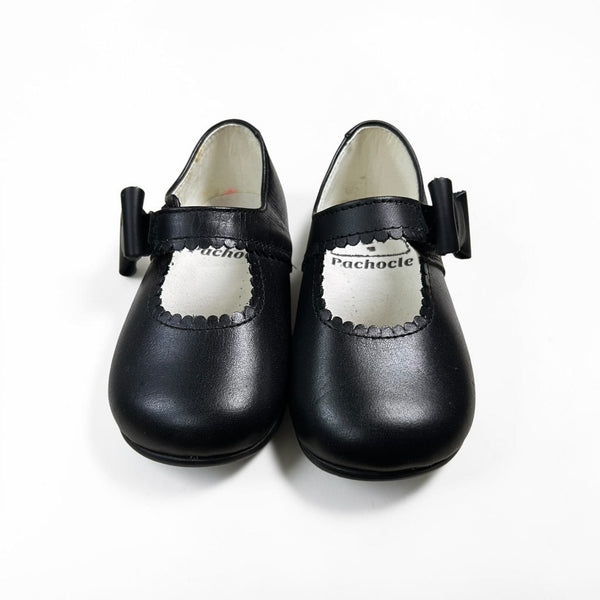 Mercedes Lazo - Negro