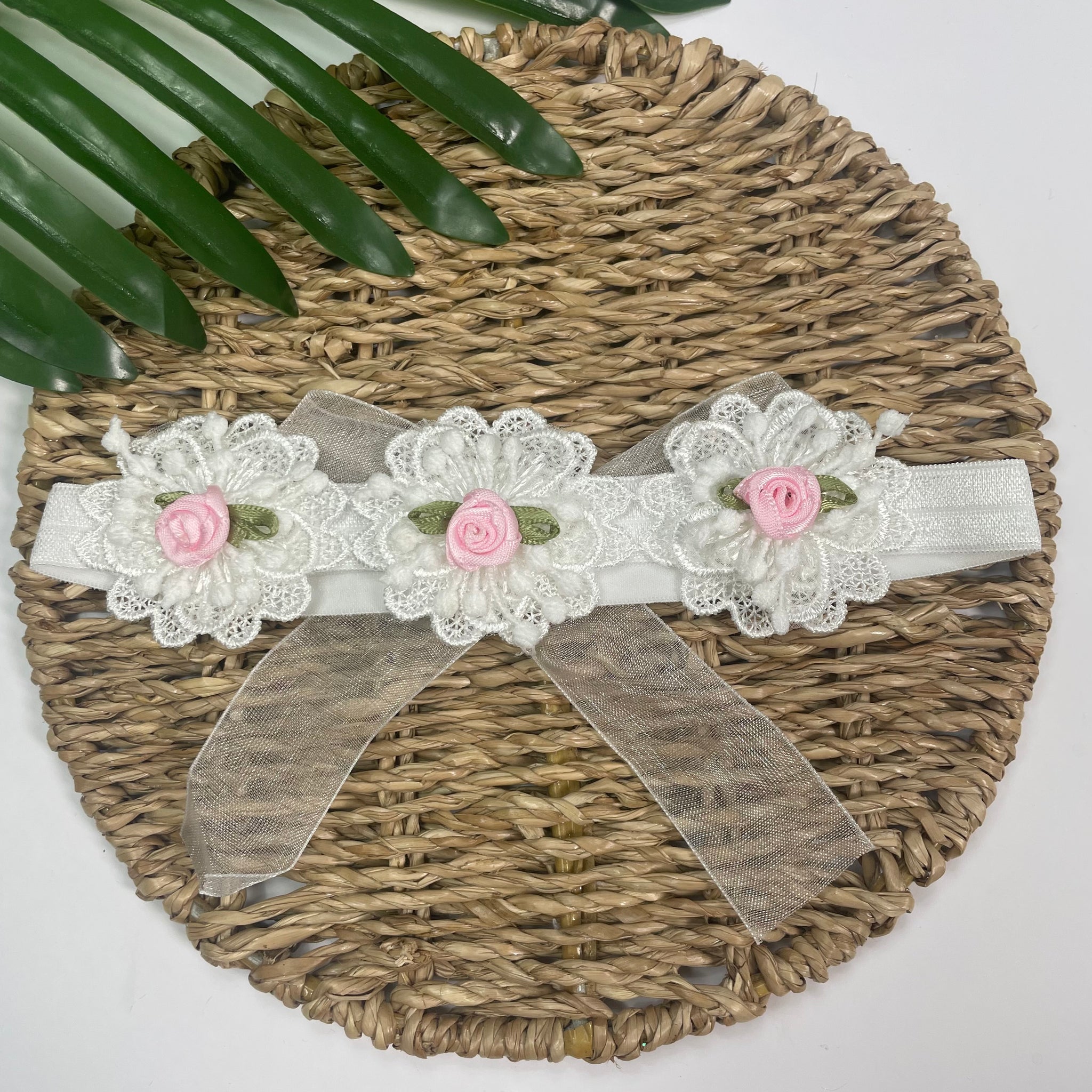 Vincha de Encaje Blanco - Flores Rosa Claro