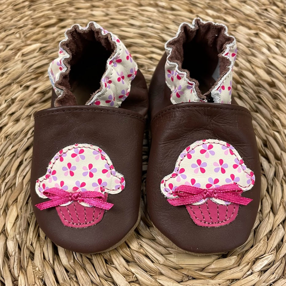 Zapatos cupcake brown